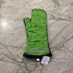 NGT Hallmark / Marvel - Incredible Hulk Oven glove